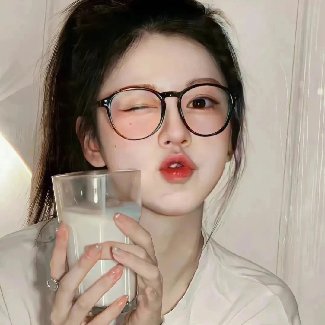 比基尼琼斯和爱的圣殿